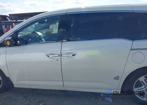 2013 Honda Odyssey Touring/Touring Elite из США, поврежденный, VIN 5FNRL5H92DB009689